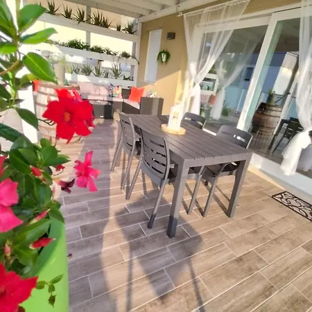 Penthouse Liberty Attico 公寓 *