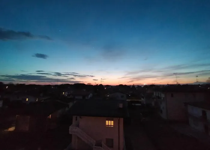 Penthouse Liberty Attico 公寓 比比翁