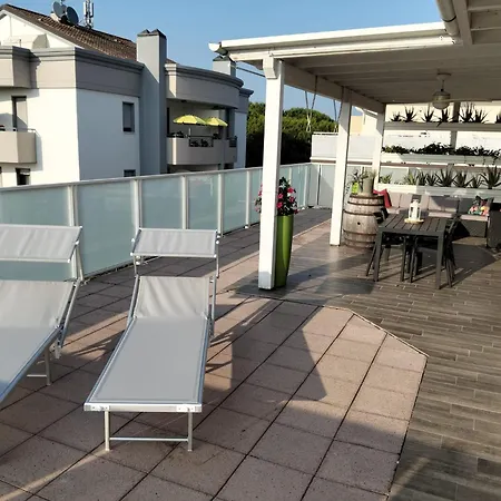 דירה Penthouse Liberty Attico